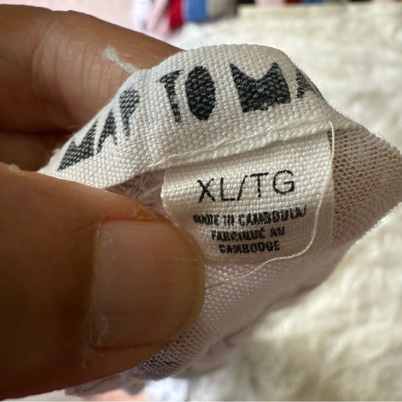 Stylish White Crop Top with 🚲  bike Pattern - Picture 5 of 6